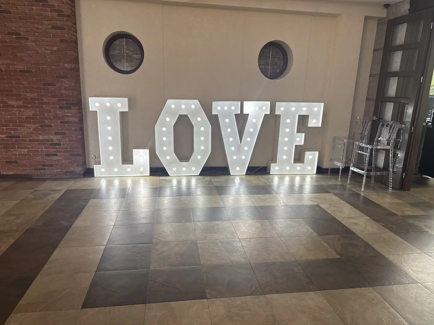 LOVE 150cm